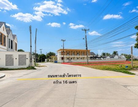 ขายด่วน ที่ดินแปลงสวยถมแล้ว สุพรรณบุรี สามชุก ติดมหาวิทยาลัย เนื้อที่ 1 ไร่ 1 งาน 20 ตร.ว. โทร 0863414384