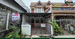 ทาวน์เฮ้าส์ สนามบินน้ำ ซอยนนทบุรี 20 (ซอยโรงน้ำแข็ง) รีโนเวทใหม่ หลังริม ราคาถูก