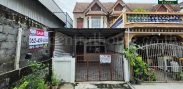 ทาวน์เฮ้าส์ สนามบินน้ำ ซอยนนทบุรี 20 (ซอยโรงน้ำแข็ง) รีโนเวทใหม่ หลังริม ราคาถูก
