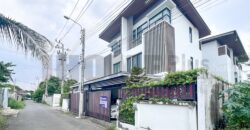 Cozy สตรีวิทยา 2 ซอย 15 | Home office โชคชัย 4 (น้ำไม่ท่วม)