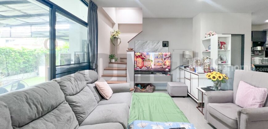 Cozy สตรีวิทยา 2 ซอย 15 | Home office โชคชัย 4 (น้ำไม่ท่วม)