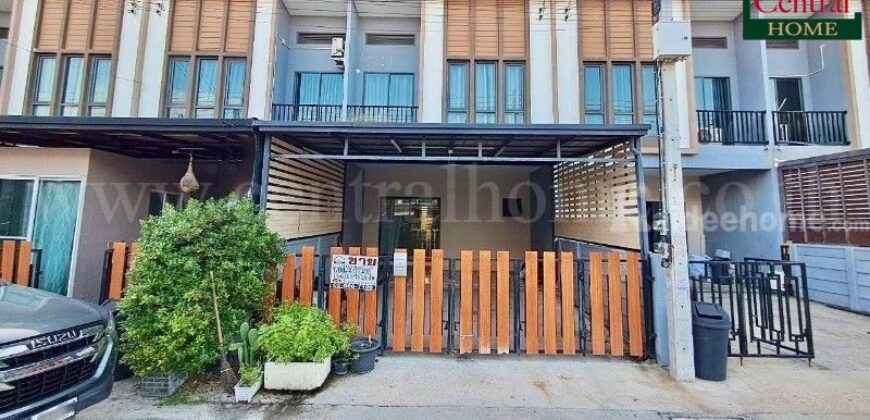 ทาวน์โฮม 2 ชั้น ภูริ ประตูน้ำพระอินทร์ (ข้างซอยพยอม 22) ราคาถูก