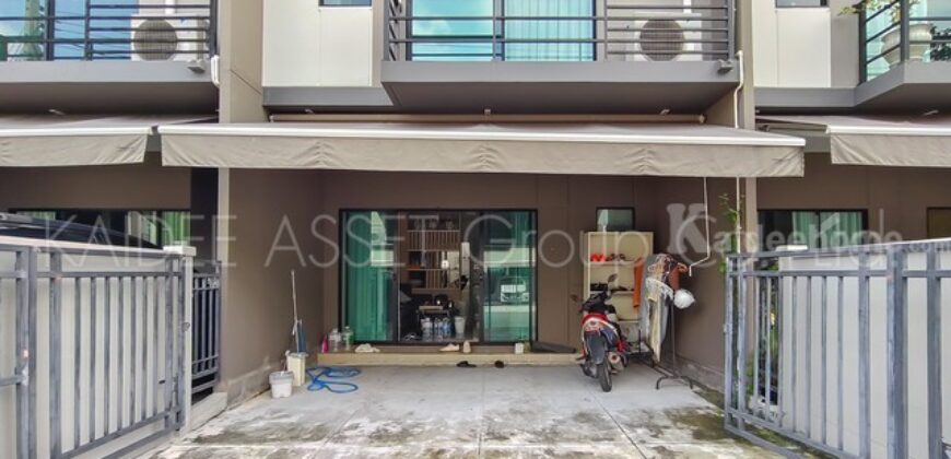 บ้านกลางเมือง ศรีนครินทร์ – อ่อนนุช ทาวน์โฮม สุขุมวิท 77