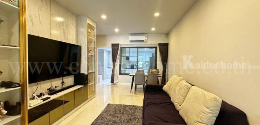 ทาวน์โฮม 2 ชั้น บริทาเนีย วงแหวน-หทัยราษฎร์ จตุโชติ Built-in สวย ถนนเมน