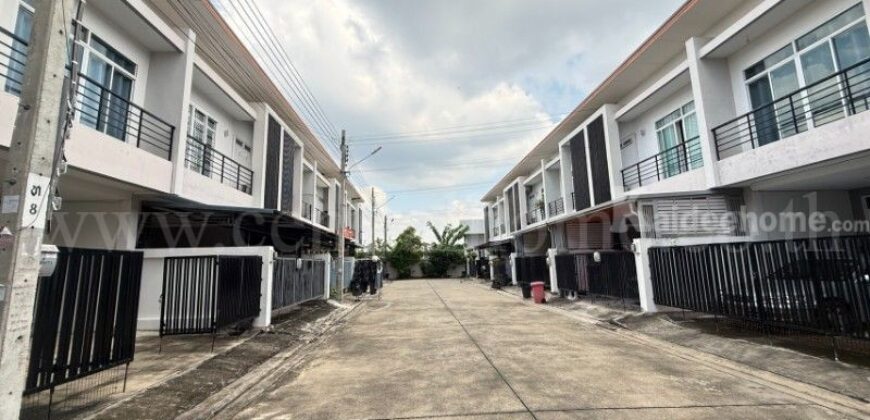 ทาวน์เฮ้าส์ เดอะ มิราเคิล พลัส เพชรเกษม 63 โครงการ 2 ราคาถูกที่สุดในโครงการ