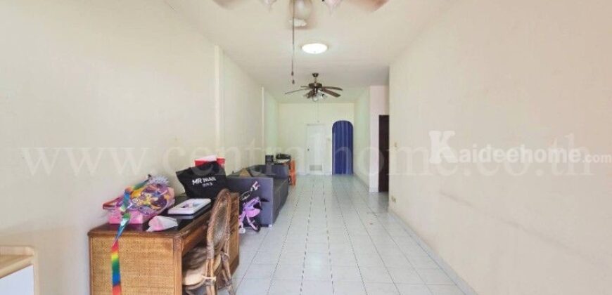 บ้านแฝด (เนื้อที่บ้านเดี่ยว) รวิพร เพลส หลังริม เนินพลับหวาน ทำเลดี สำหรับอยู่อาศัย หรือซื้อลงทุนรีโนเวต ราคาถูกมาก