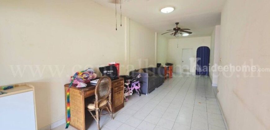 บ้านแฝด (เนื้อที่บ้านเดี่ยว) รวิพร เพลส หลังริม เนินพลับหวาน ทำเลดี สำหรับอยู่อาศัย หรือซื้อลงทุนรีโนเวต ราคาถูกมาก