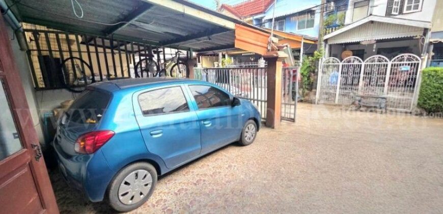 ทาวน์เฮ้าส์ 2 จอดในบ้าน บางเขน พหลโยธิน 54