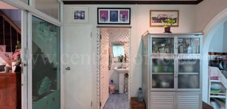 ทาวน์เฮ้าส์ 2 ชั้น 26.9 ตร.ว. เฟิสท์โฮม วัชรพล (สุขาภิบาล 5) หลังมุม ต่อเติมครบ บ้านสวย พร้อมอยู่