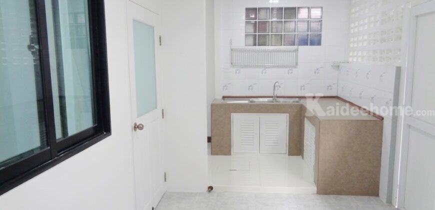 🏡 ขาย ทาวน์เฮ้าส์รีโนเวทใหม่ สวยหรู ไม่มีเสาไฟฟ้าหน้าบ้าน ใกล้ซาฟารีเวิลด์