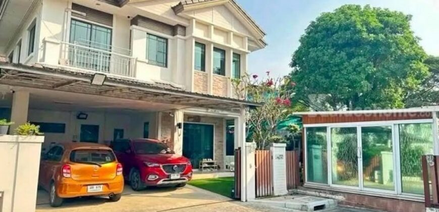 รหัสC7318 ให้เช่าบ้านเดี่ยว 2ชั้น หมู่บ้านมัณฑนา เลค วัชรพล ถนนสุขาภิบาล 5 บ้านตกแต่งพร้อมอยู่