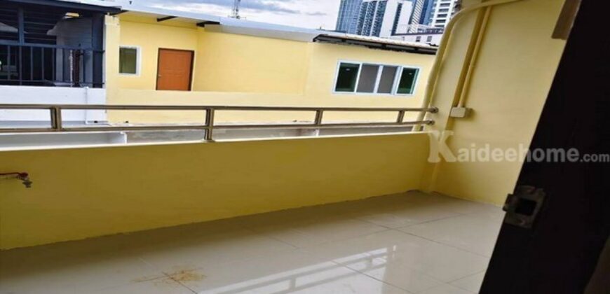 รหัสC7339 ให้เช่าอาคารพาณิชย์ 3ชั้น ถนนศรีบำเพ็ญ ถนนสาทร ถนนพระราม4 ใกล้MRT ลุมพีนี