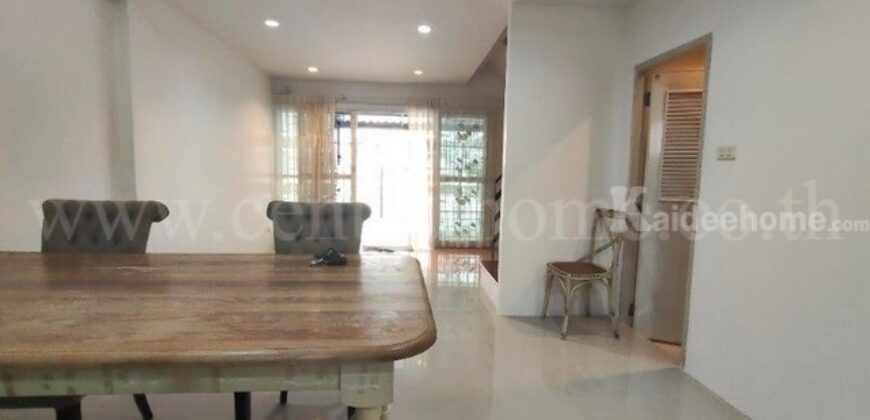 ทาวน์โฮม 3.5 ชั้น เดอะ รูฟ แจ้งวัฒนะ บ้านสวยพร้อมอยู่ ราคาถูกที่สุดในโครงการ