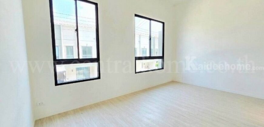 ทาวน์โฮม 2 ชั้น เดอะ เมทโทร ราชพฤกษ์ – 346 ใหม่เทียบมือ 1 ถูกสุดในโครงการ