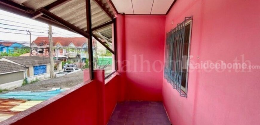 ทาวน์เฮ้าส์ ธารทอง 2 ซอยวัดลาดปลาดุก