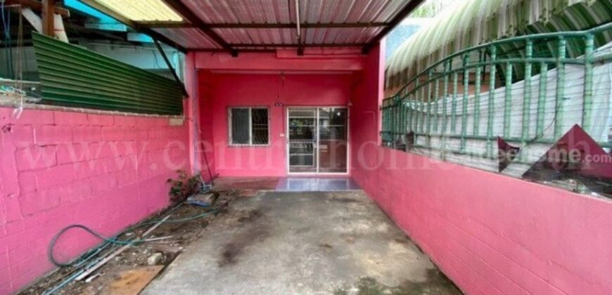 ทาวน์เฮ้าส์ ธารทอง 2 ซอยวัดลาดปลาดุก