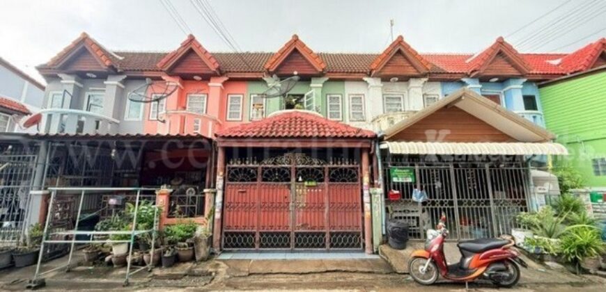 ทาวน์เฮ้าส์ พงษ์ศิริชัย 4 ซอยเพรชเกษม 81 ถนนเพชรเกษม – ถนนมาเจริญ