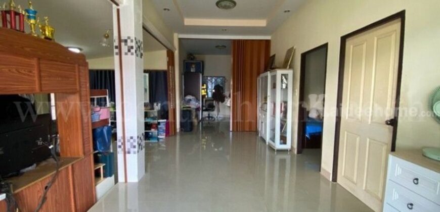 บ้านเดี่ยว ทิพย์ธารากรีน เมืองนครนายก หลังริม