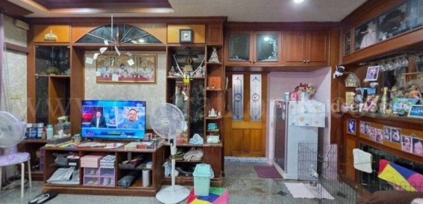บ้านเดี่ยว 2 ชั้น 50.1 ตร.ว พรรณิการ์ ถนนบางแวก บ้านพร้อมอยู่ สภาพดี ราคาถูก