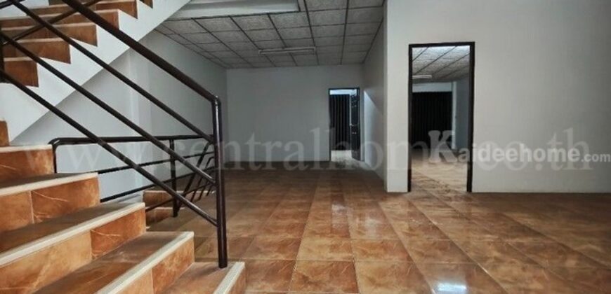 อาคารพาณิชย์ 3 ชั้น 2 คูหา รีโนเวทพร้อมอยู่ ติดถนน ซอยมังกร-ขันดี