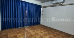 อาคารพาณิชย์ 3 ชั้น 2 คูหา รีโนเวทพร้อมอยู่ ติดถนน ซอยมังกร-ขันดี