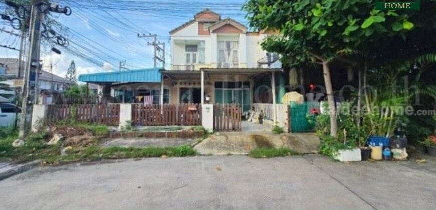 บ้านแฝด 2 ชั้น มณีแก้ว กรีนเฮ้าส์ หลังริม ขายตามสภาพราคาถูกสุดในโครงการ